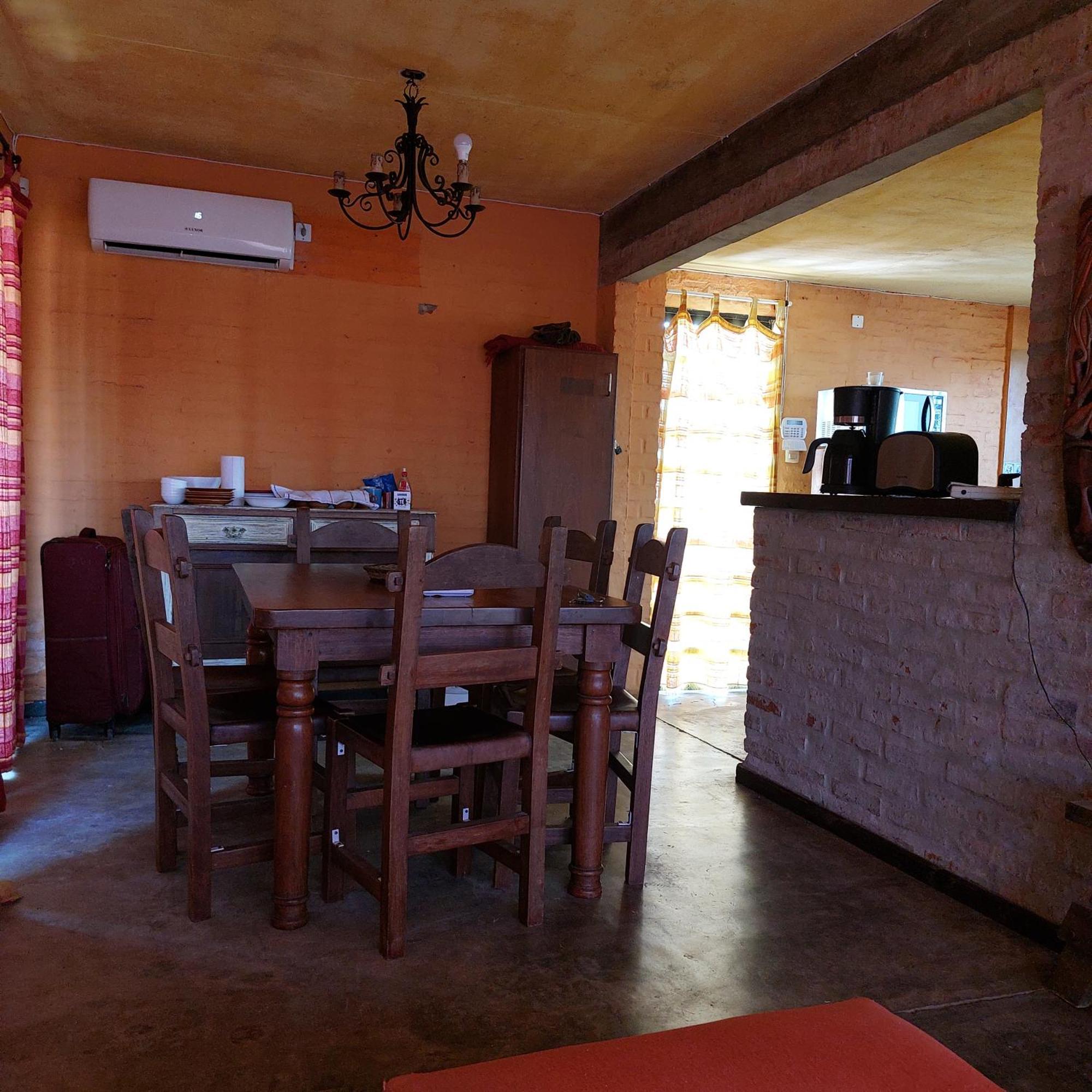 Casa Amarilla Con Jacuzzi Villa Punta Del Diablo Ngoại thất bức ảnh