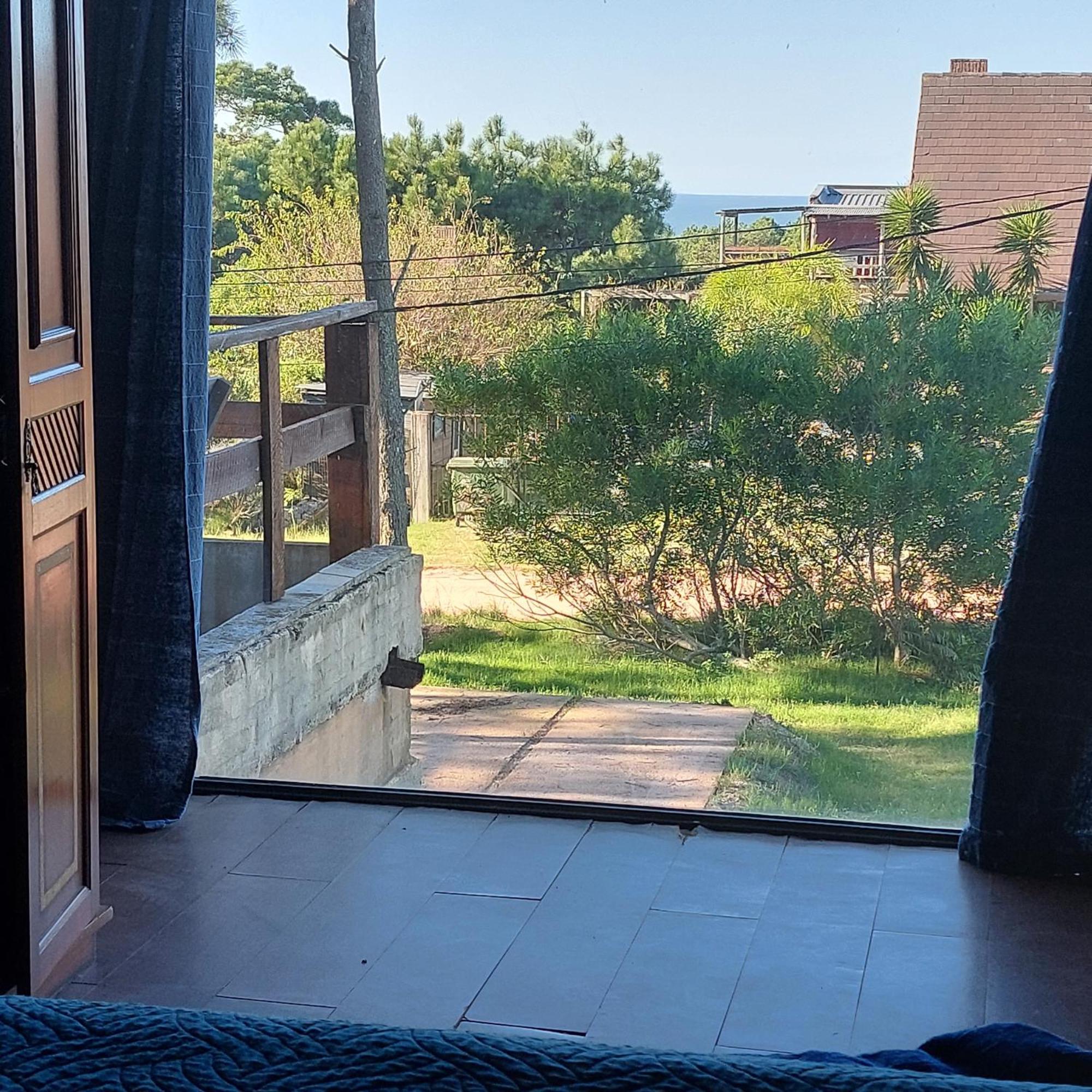 Casa Amarilla Con Jacuzzi Villa Punta Del Diablo Ngoại thất bức ảnh