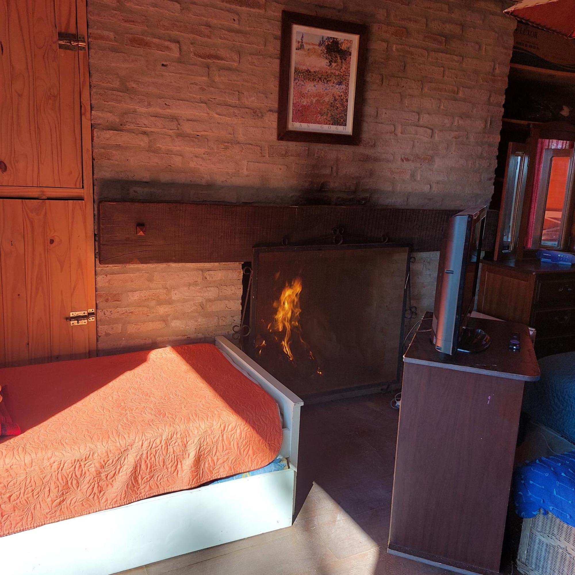 Casa Amarilla Con Jacuzzi Villa Punta Del Diablo Ngoại thất bức ảnh
